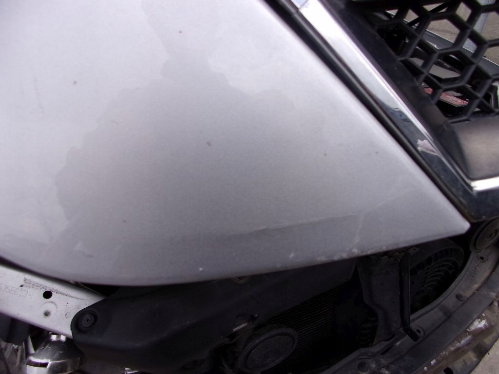 Kia Sorento and bonnet AW