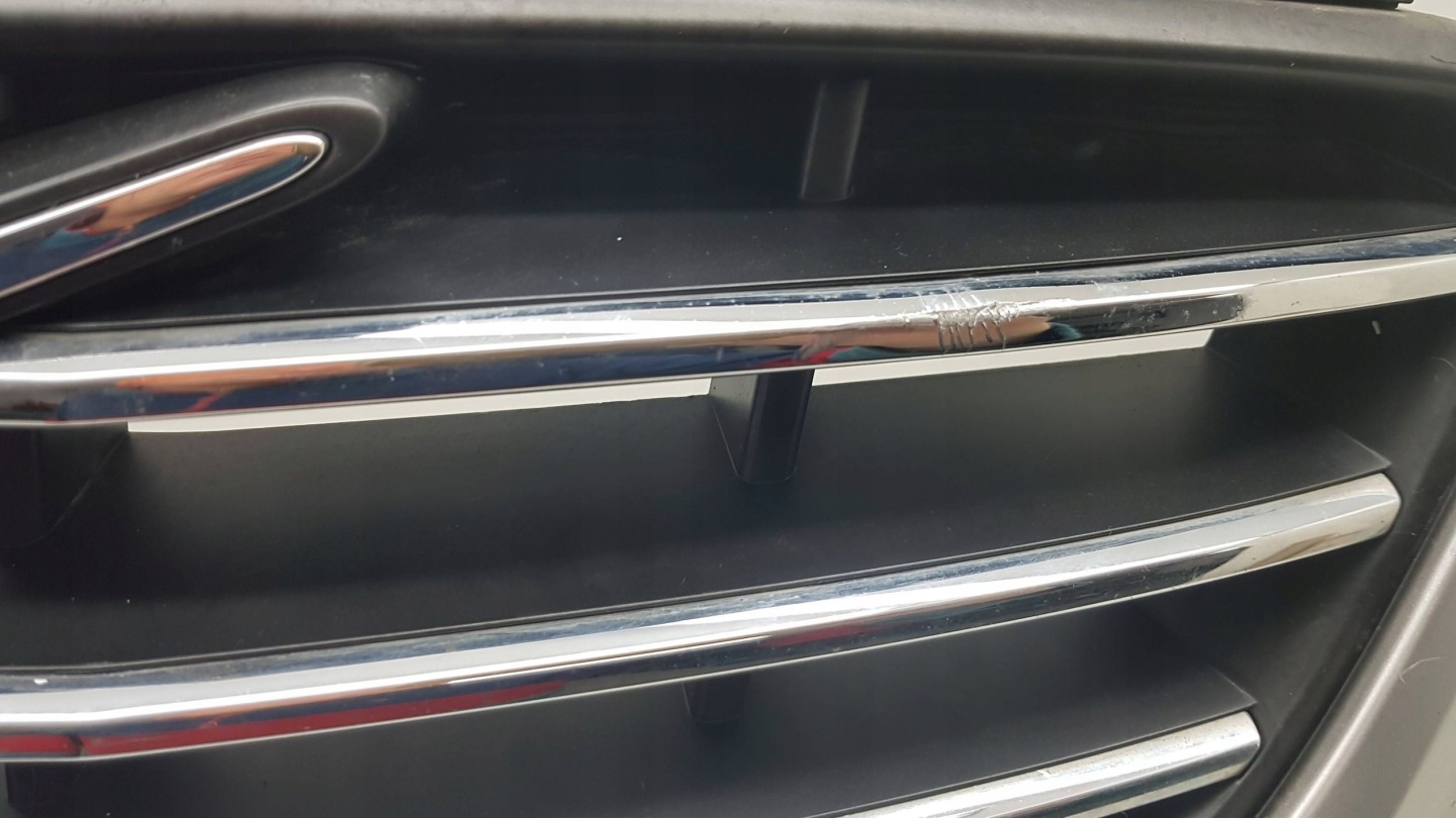 VOLVO XC60 XC 60 LIFT 2013 - bumper front 31323765