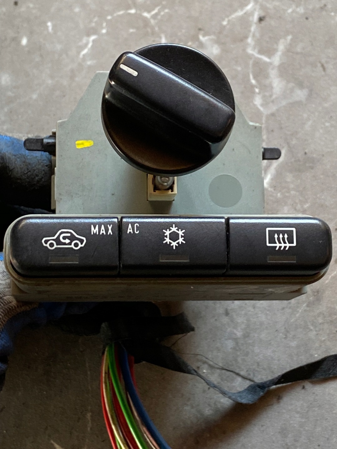 UNITE COMMANDE CLIMA BOUCHES BUSES OPEL ZAFIRA A 90559839