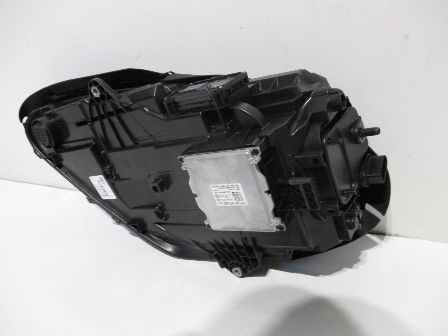 light right FULL LED MACAN 95B941010BB MATRIX