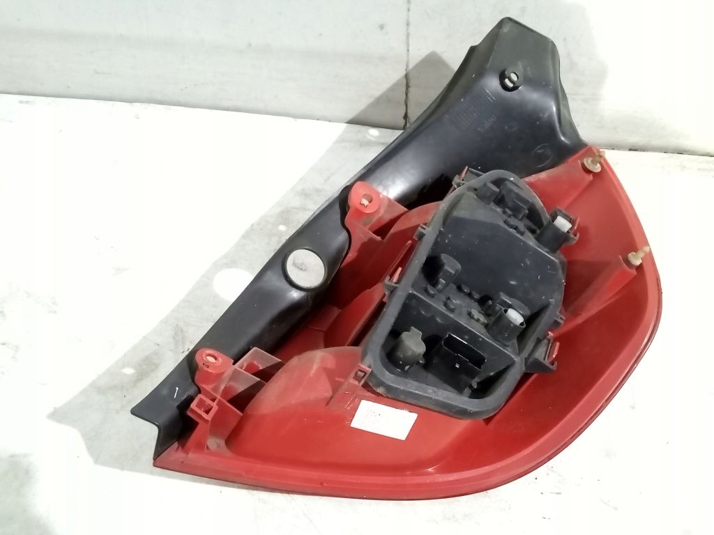 Renault Clio HB 5D Licht links heck hinten