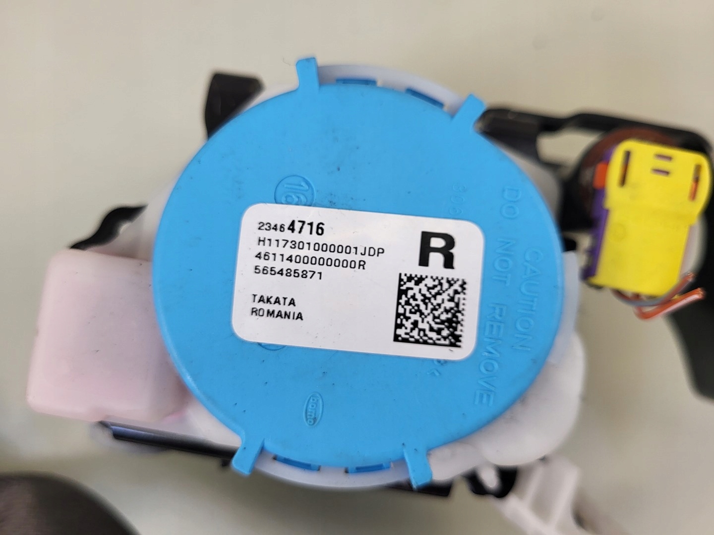 tension belt safety right front OPEL INSIGNIA B 23464716