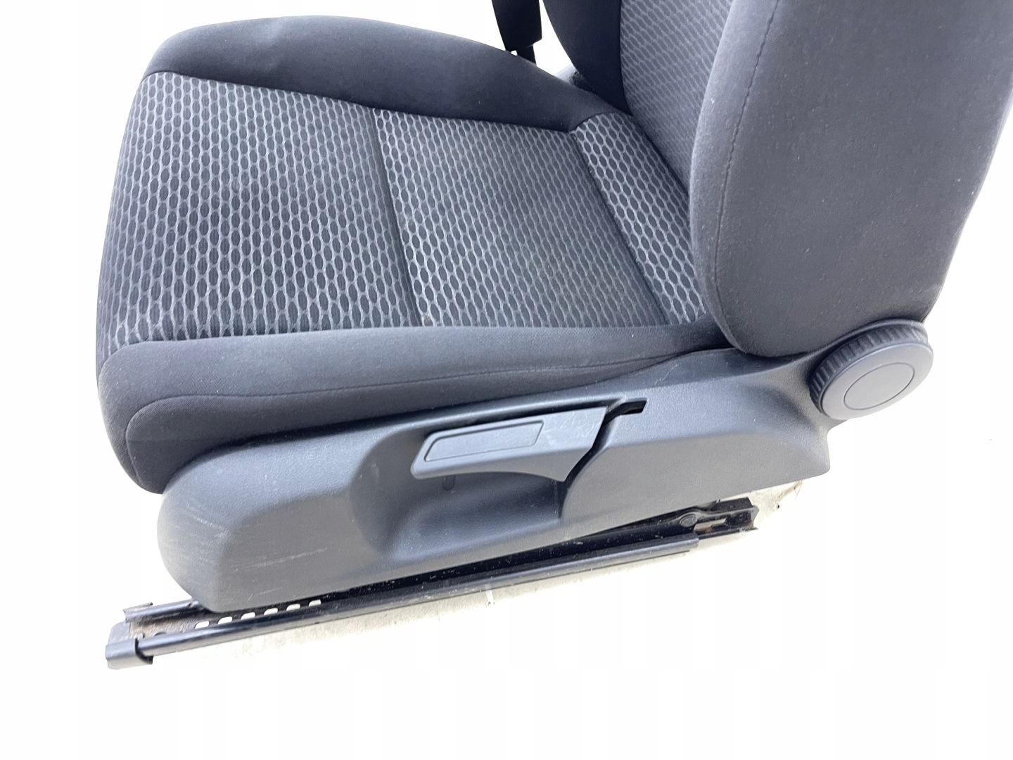 seat left front driver´s VW GOLF V HB 5D EU