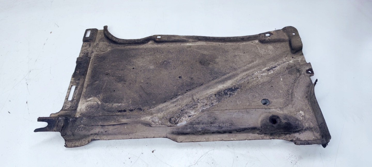 Blende Abdeckung abdeckung Unterfahrschutz links heck AUDI A7 4G8825215C *1*