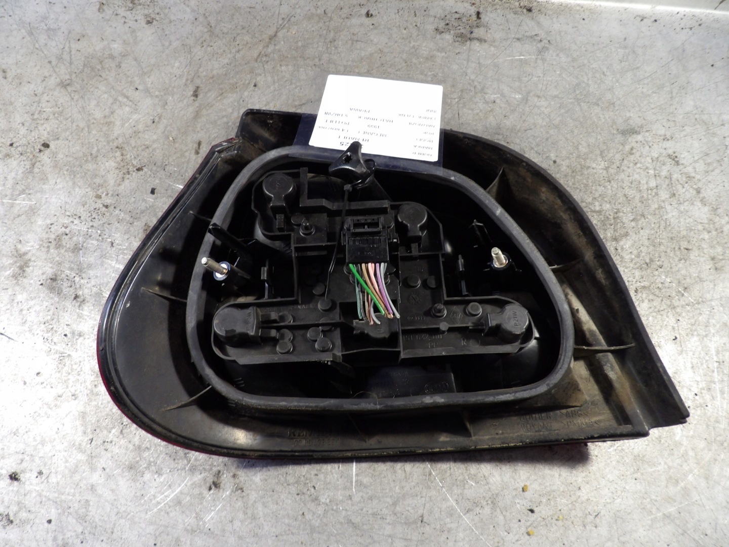 Renault Megane and light rear right 7700428321