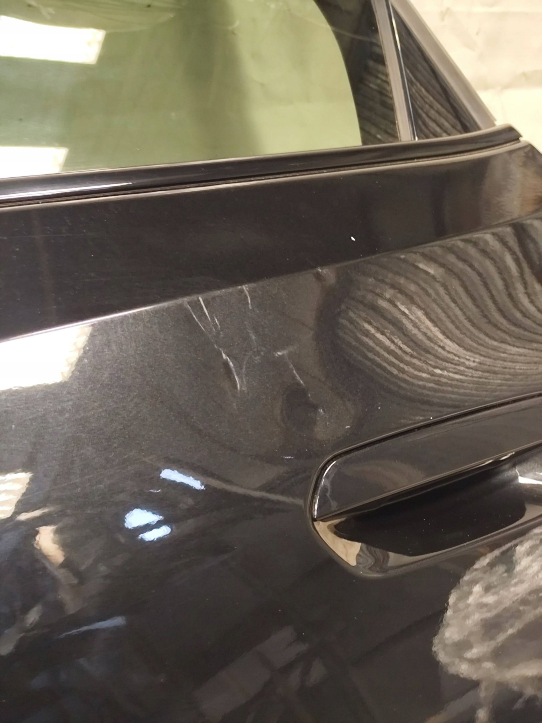 BMW 2 ACTIVE TOURER U06 door rear part left complete DEMONTAZ