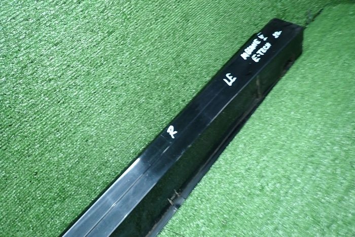 RENAULT MEGANE V E-TECH 22- moulding threshold left