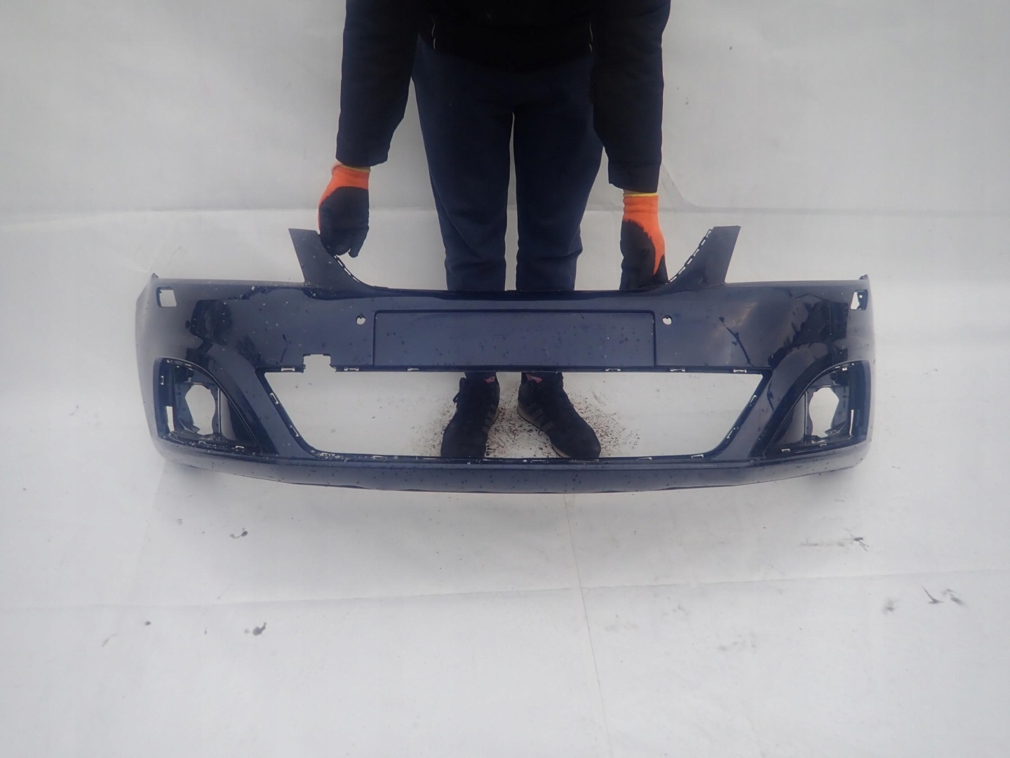 SEAT ALHAMBRA II 10-20 bumper front washers PDC