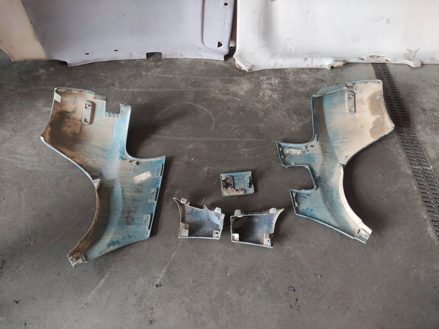 completo posteriore RENAULT SCENIC e LIFT NV903