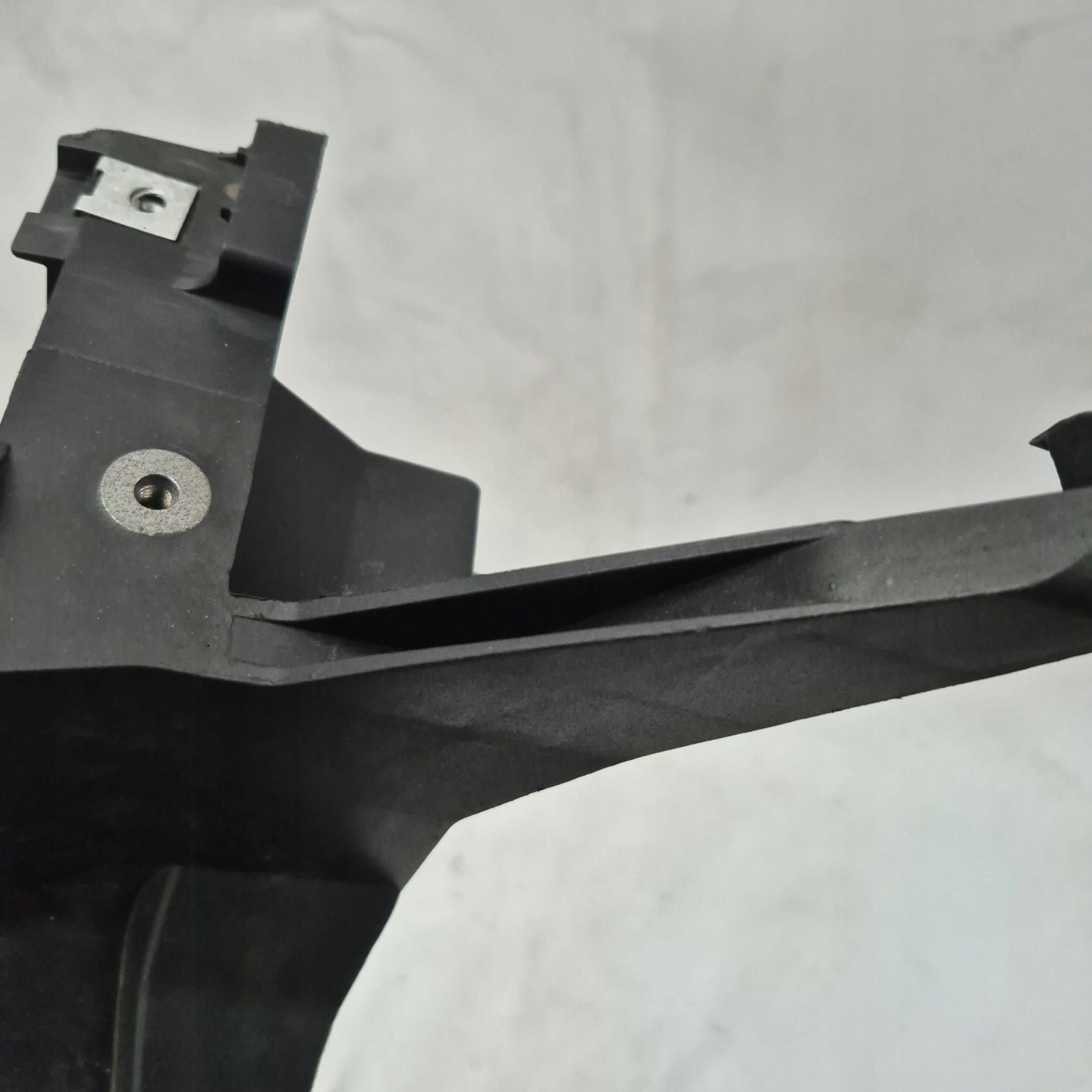 AUDI Q4 E-TRON 21-> holder support left front front