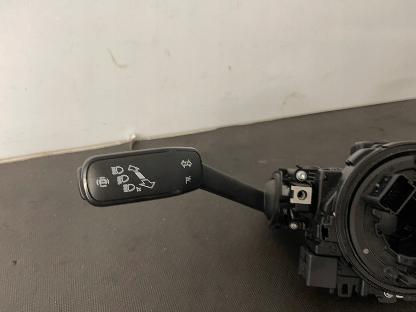 VW PASSAT B8 FL control levers 5Q1953569F 5Q1953521GM