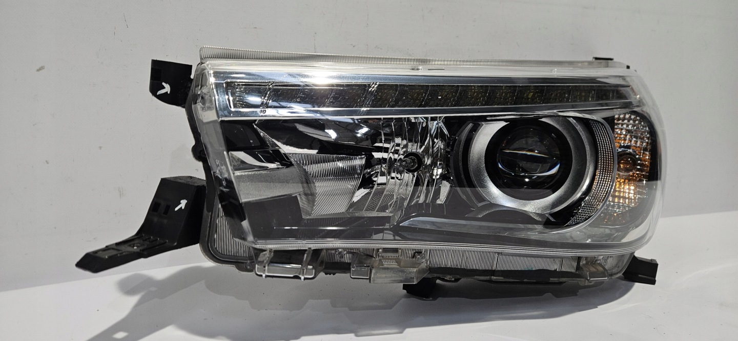 light left front LED lens TOYOTA HILUX VIII 15-20 original