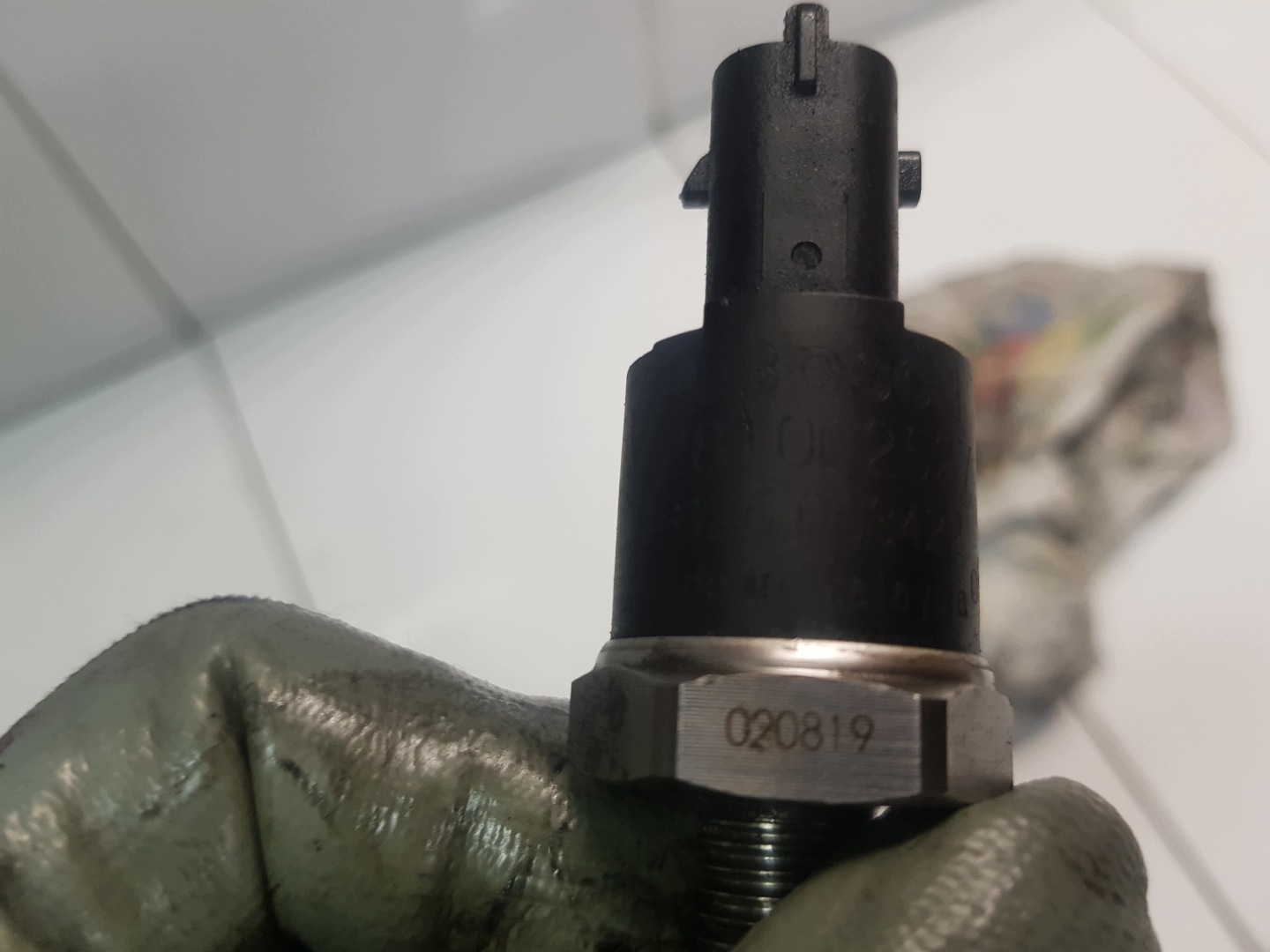 BMW 2.0 Capteur Pression Carburant 0281002405