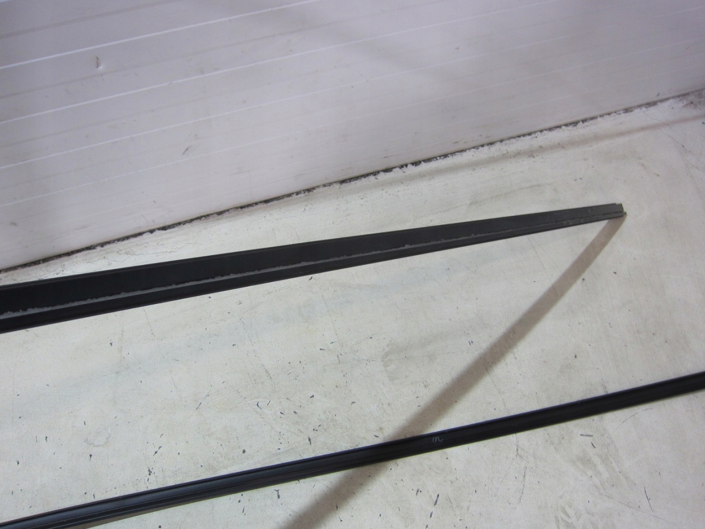 BMW X3 F25 decorative trim roofs left right ski