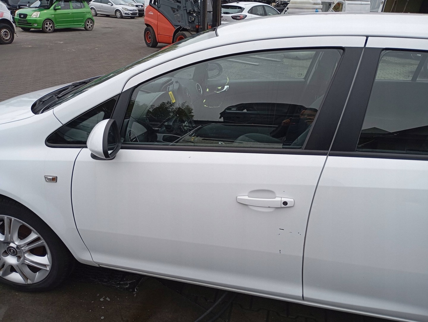 OPEL CORSA D S07 L08 door front left BIALE Z474 5D 5-door