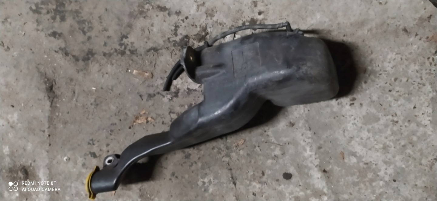 OPEL ASTRA H III 3 washer fluid tank pump