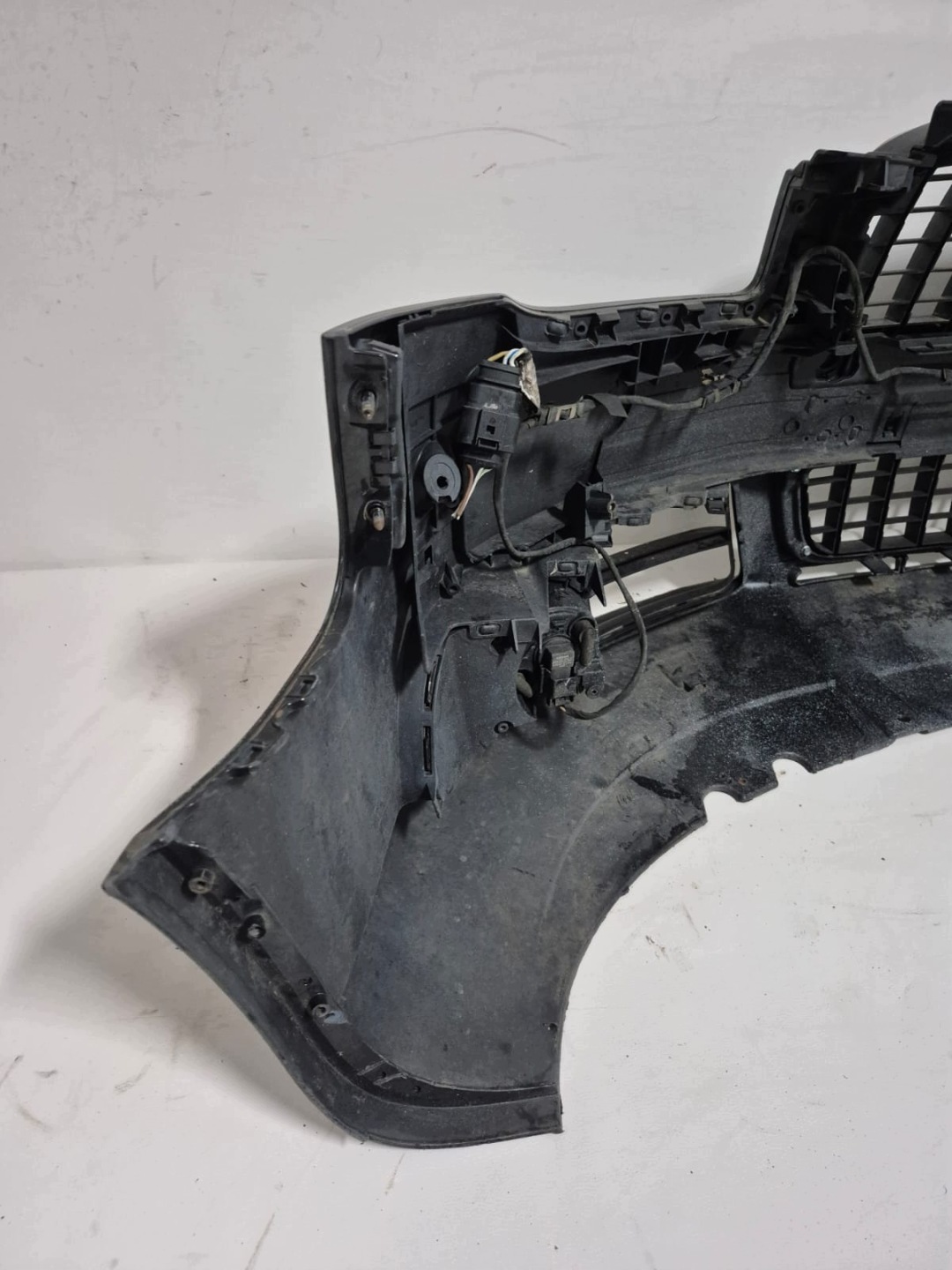 AUDI A4 B7 8E0 S-LINE 04-07 bumper front front without DZIUR 8E0807437AF