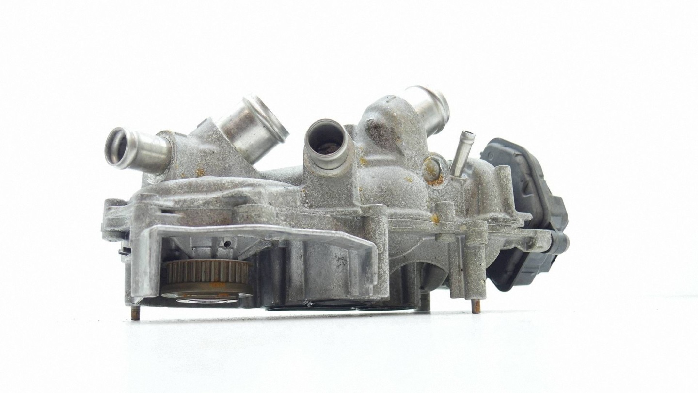 water pump VW GOLF VIII 1.5 TSI 05E121117K