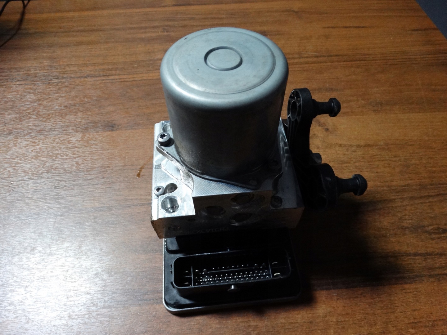 IDEALNY control unit pump ABS MERCEDES W167 1