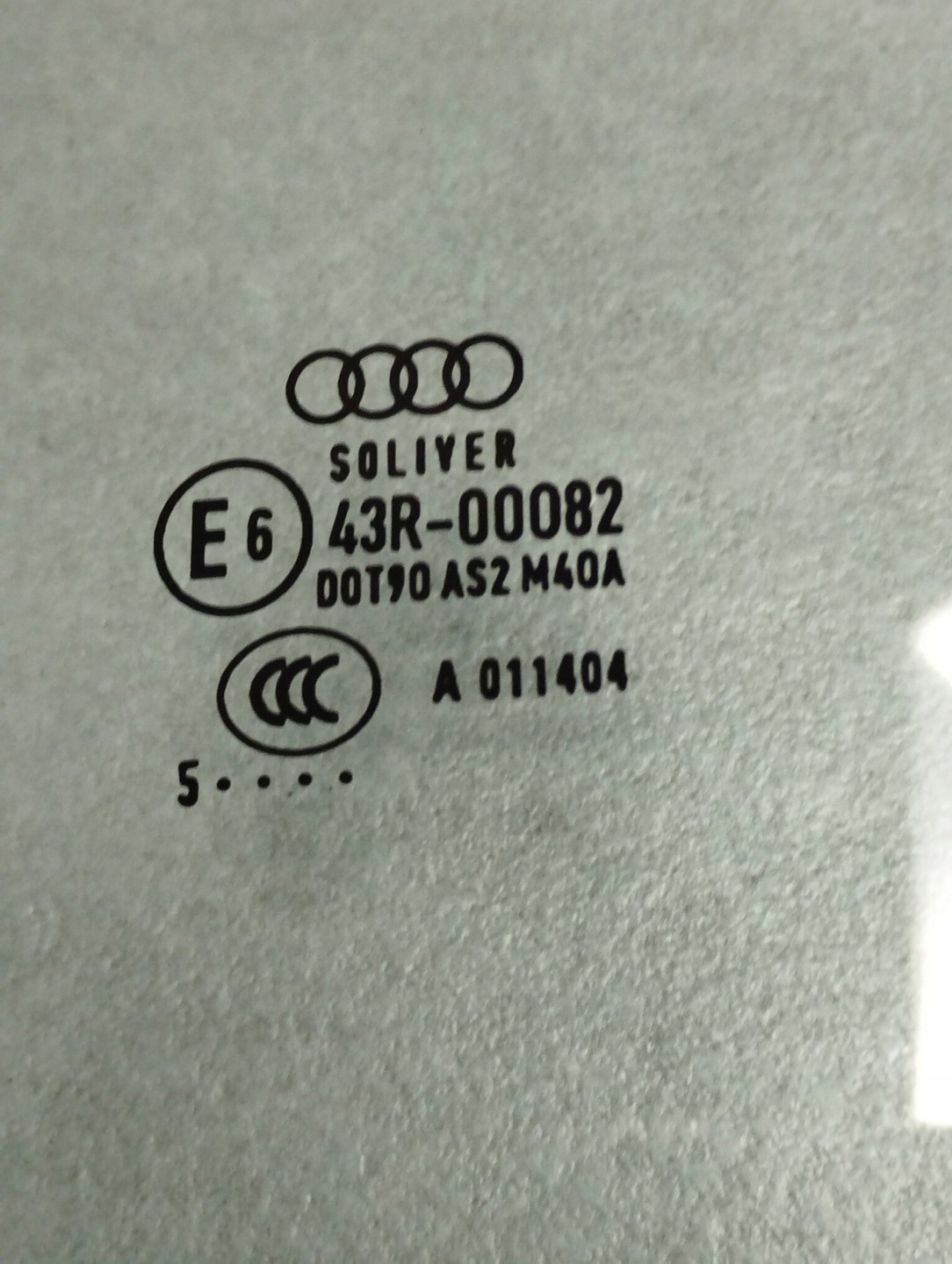 Audi A7 4G 2015 window left rear part