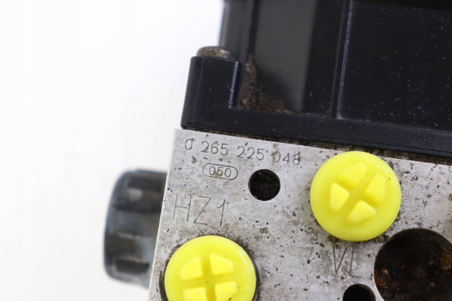 AUDI A4 B6 pump control unit ABS 8E0614517 0265950011 0265225048