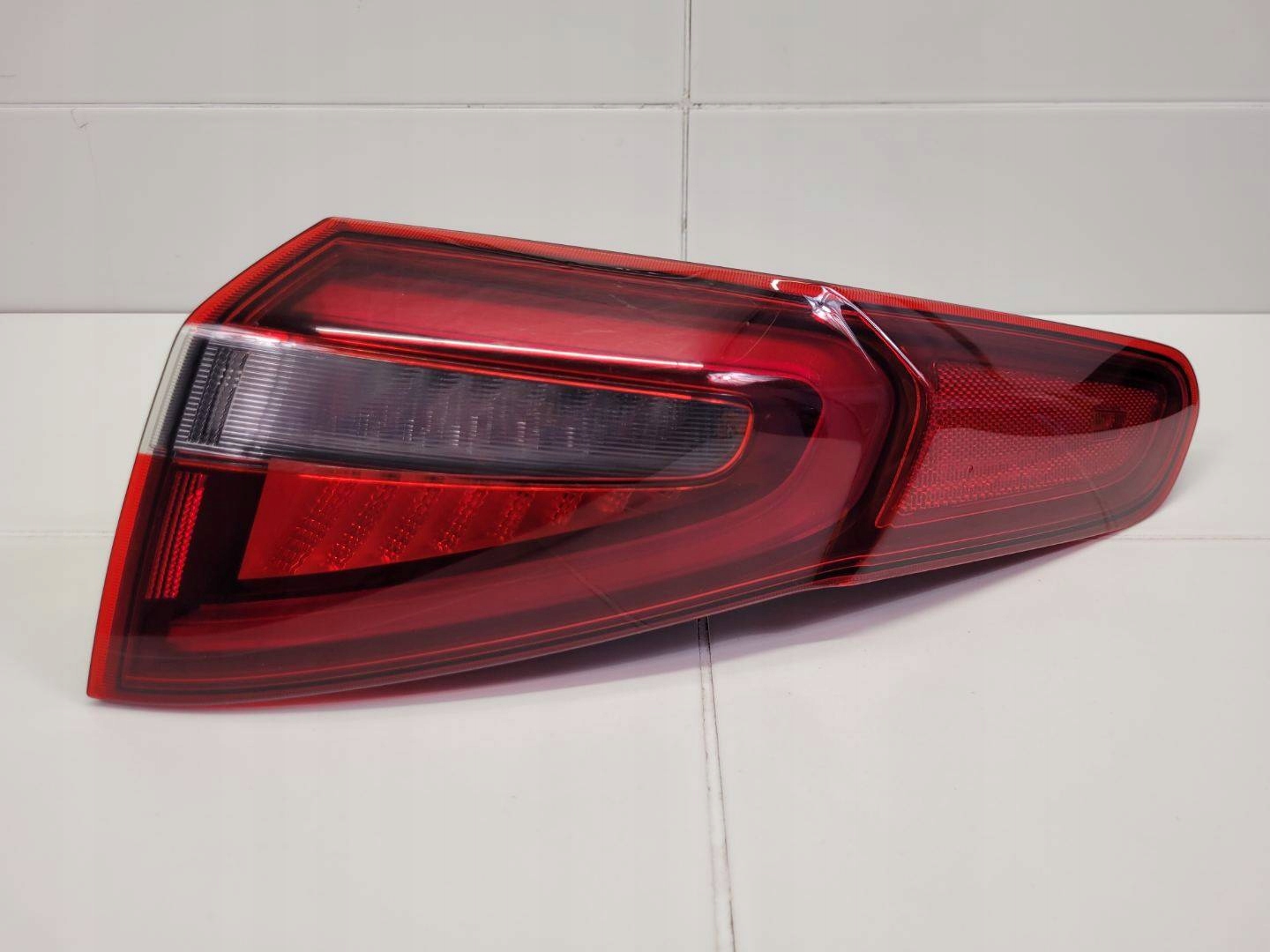 light rear right side Alfa Romeo Stelvio 2017 20790999