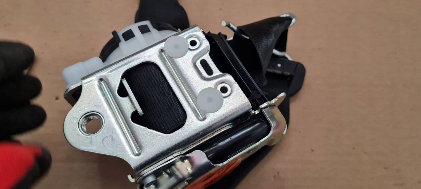 A6 C8 4K Gurten Sicherheits links rechts heck Spanner 4K8857805G