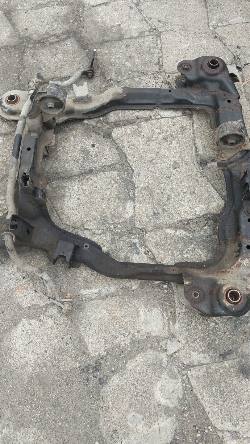 axle beam subframe front Hyundai Tucson and 2004-2009 2,0 CRDI 2WD