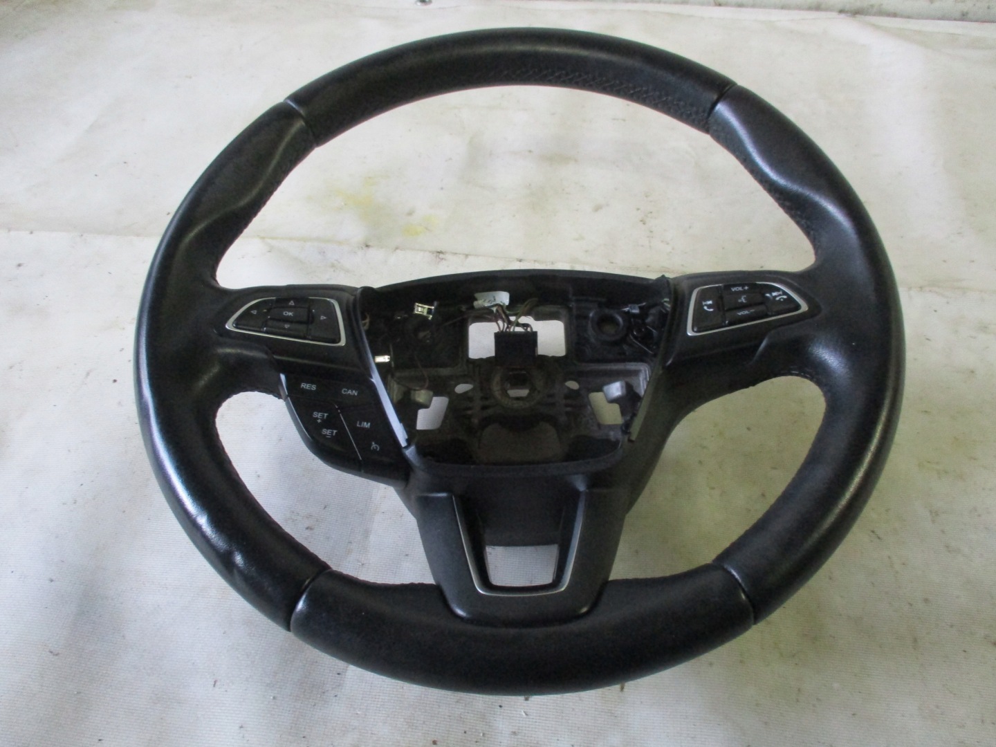 lenkrad Ford Kuga MK2 lift multifunkcja Leder
