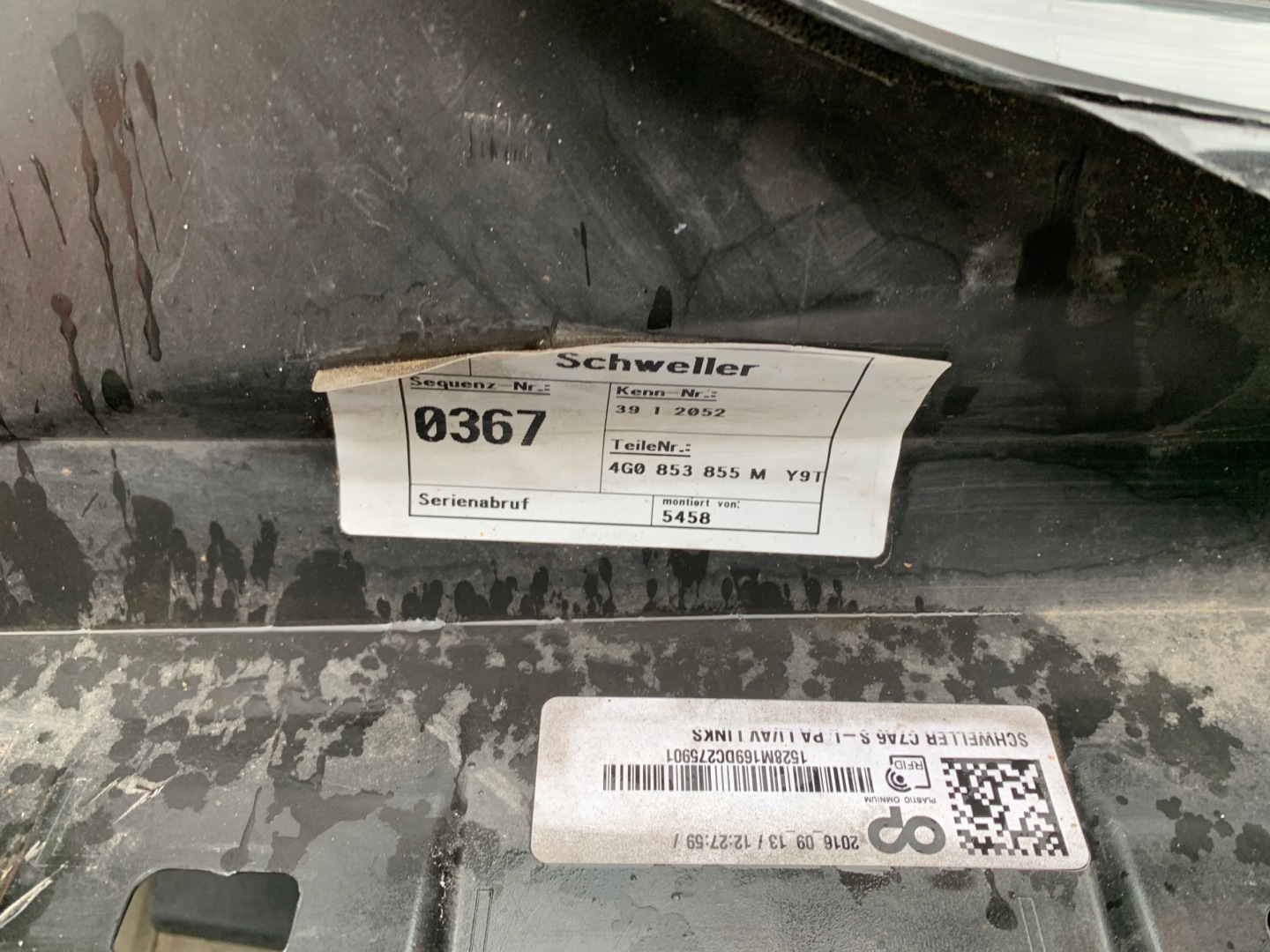 Audi A6 4G S line moulding threshold left