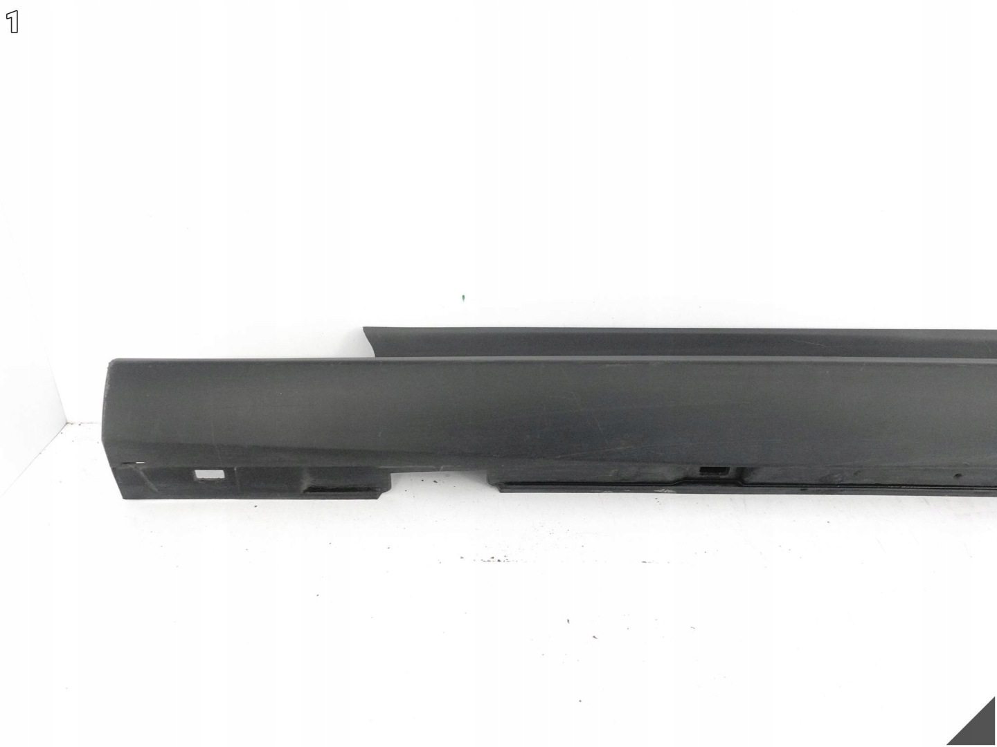 FORD FOCUS IV MK4 HB KOMBI 18-22 threshold moulding cover cap threshold left