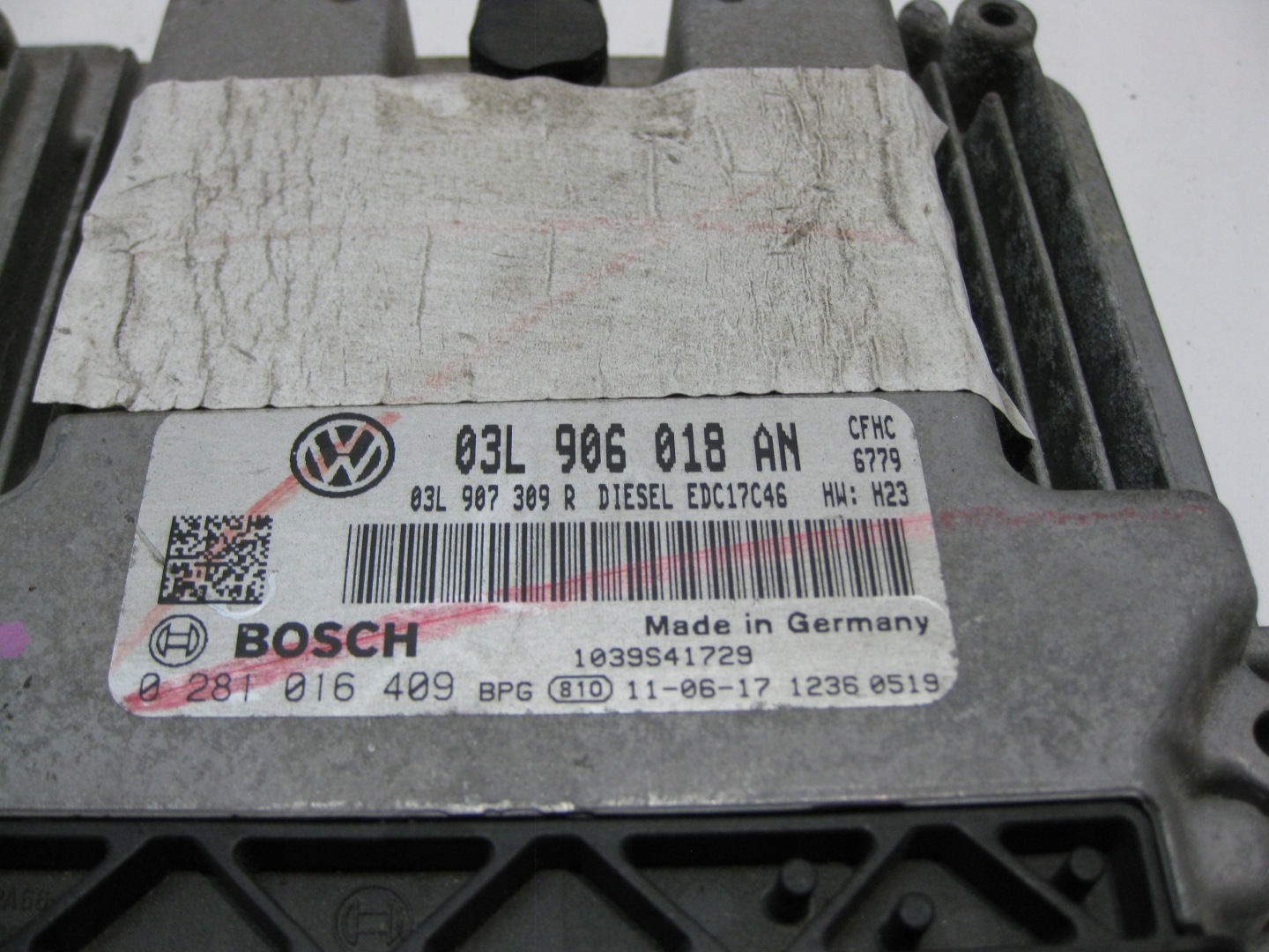 VW GOLF VI KOMBI 11R module control unit computer of the engine 03L906018AN