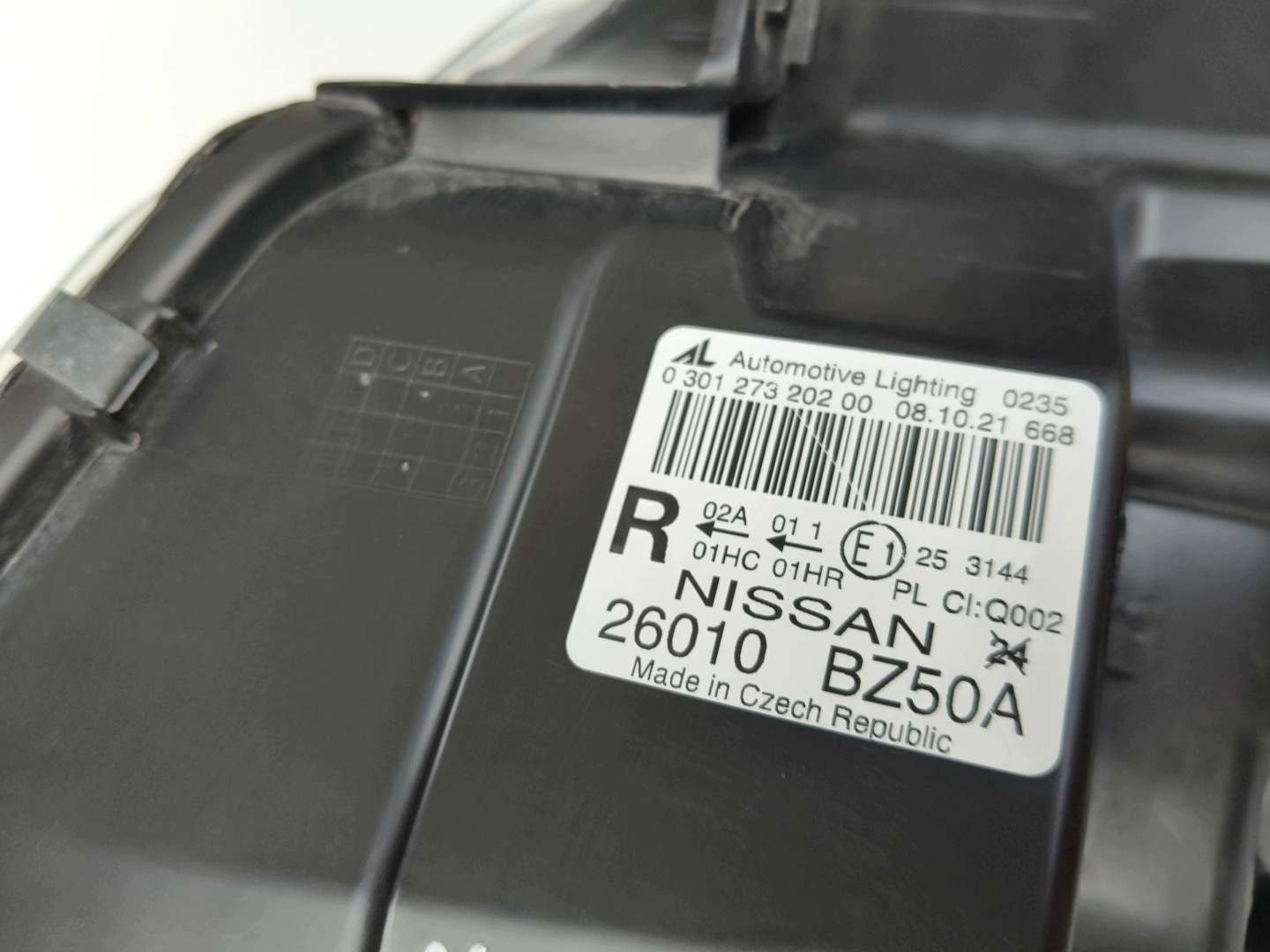 feu droit REFLEKTOR NISSAN NV400 11
