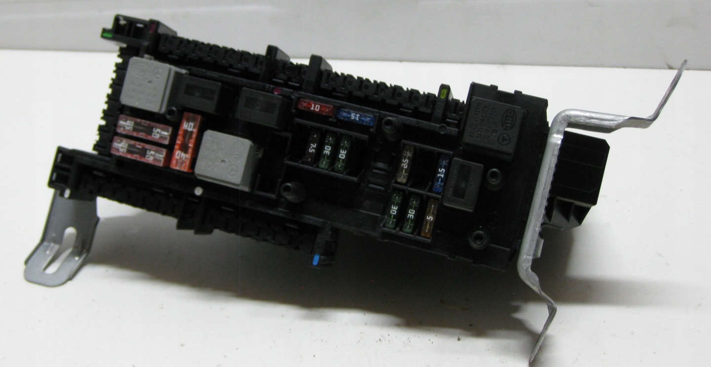 MERCEDES W212 E KLASA 11r module control unit SAM KOMFORTU A2129005201