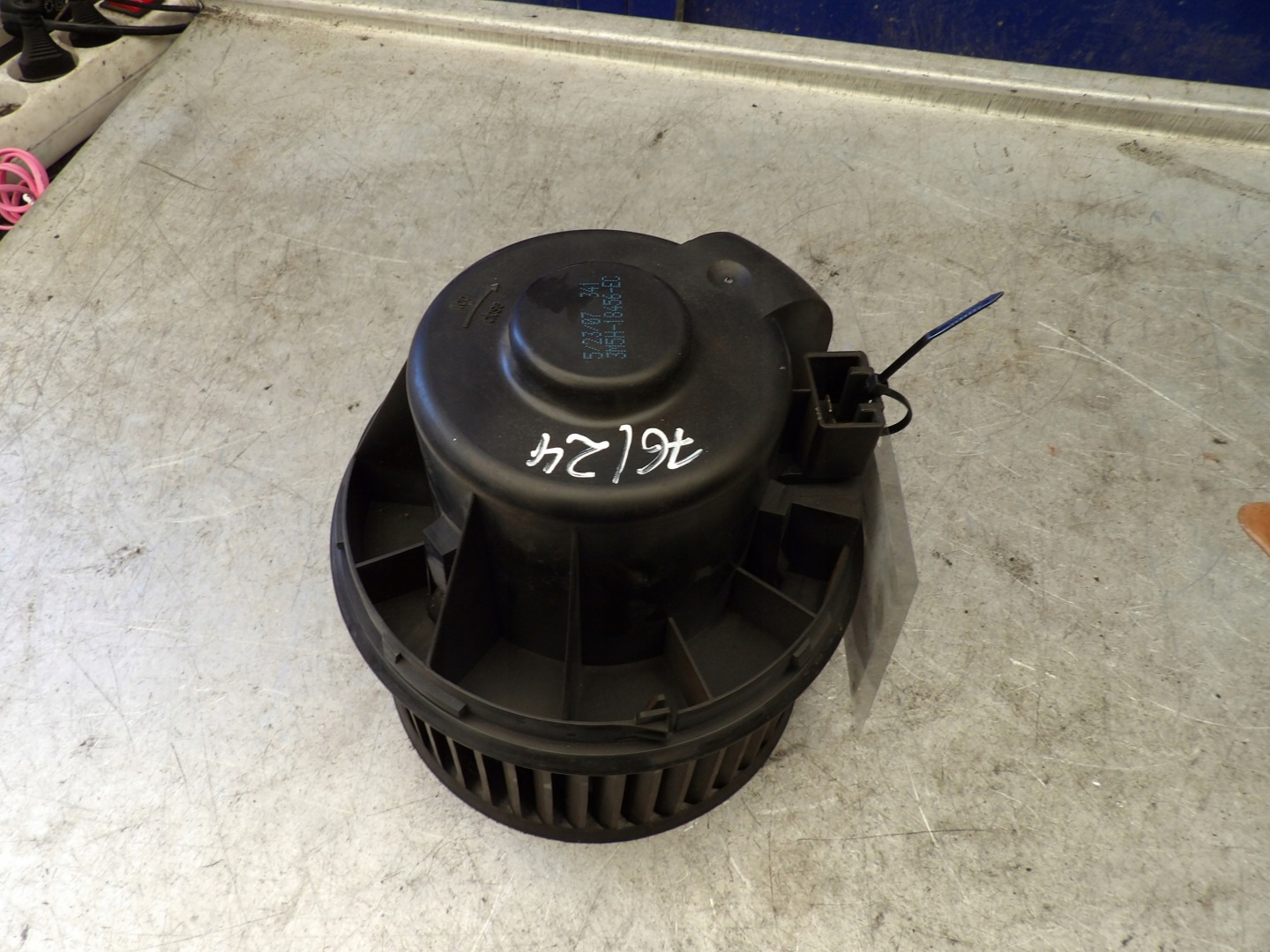 Ford Focus MK2 ventilátor topení 3M5H18456EC