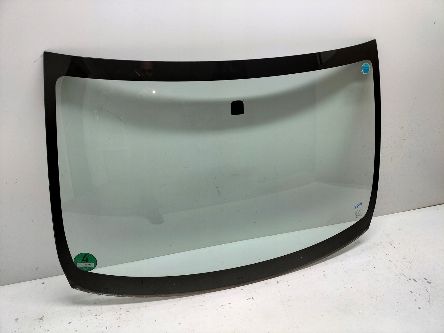 window iron front MITSUBISHI SPACE STAR II 13- AGC AUTOMOTIVE