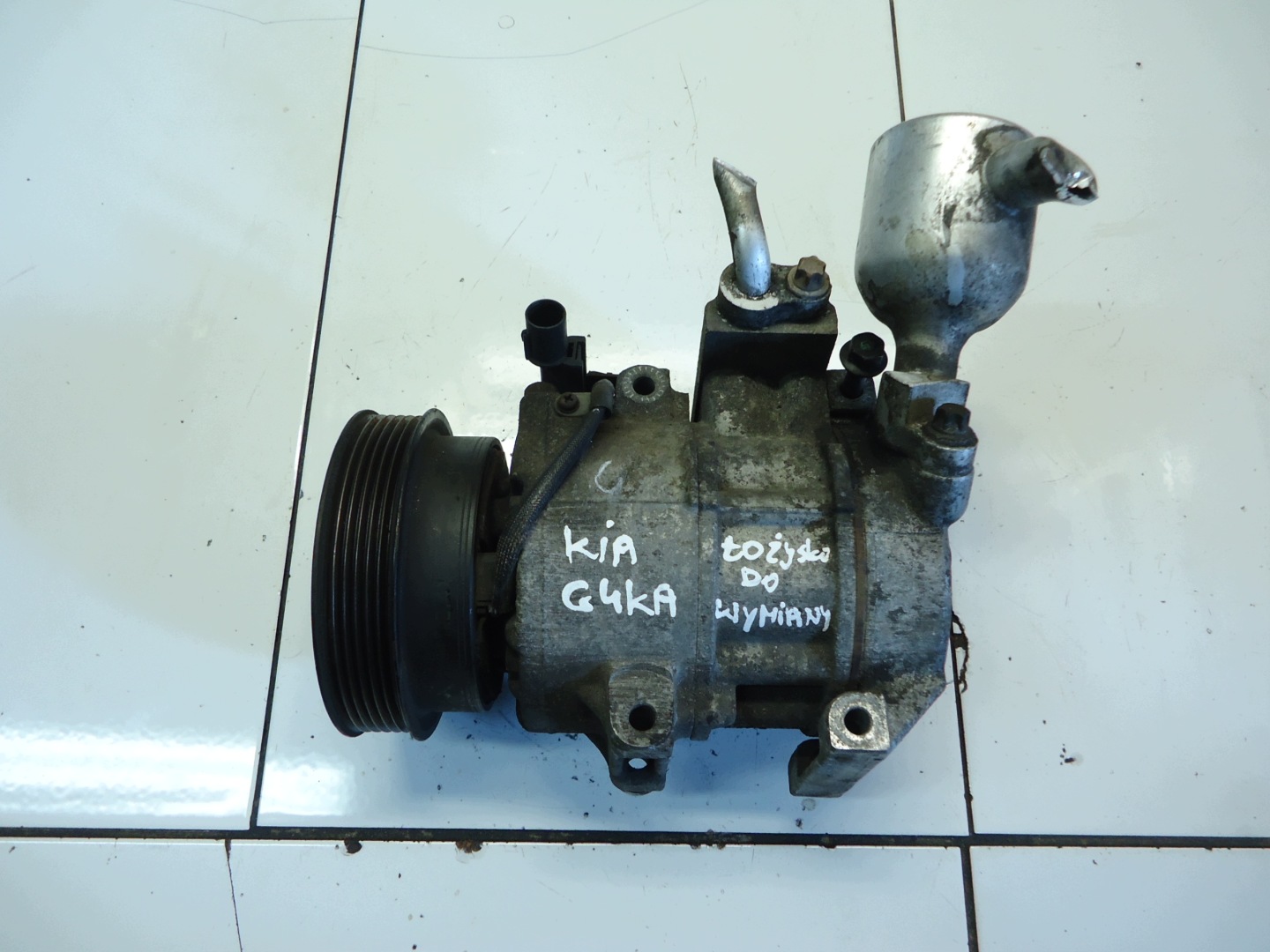 KIA CARENS III 2.0 16V G4KA klimakompressor 97701-1D200