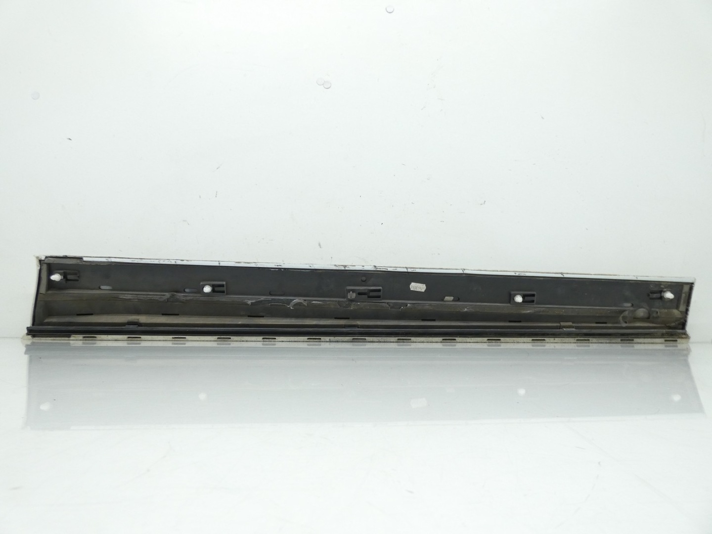 moulding door left front left front AUDI Q5 8R S-LINE LY9C 8R0853959B