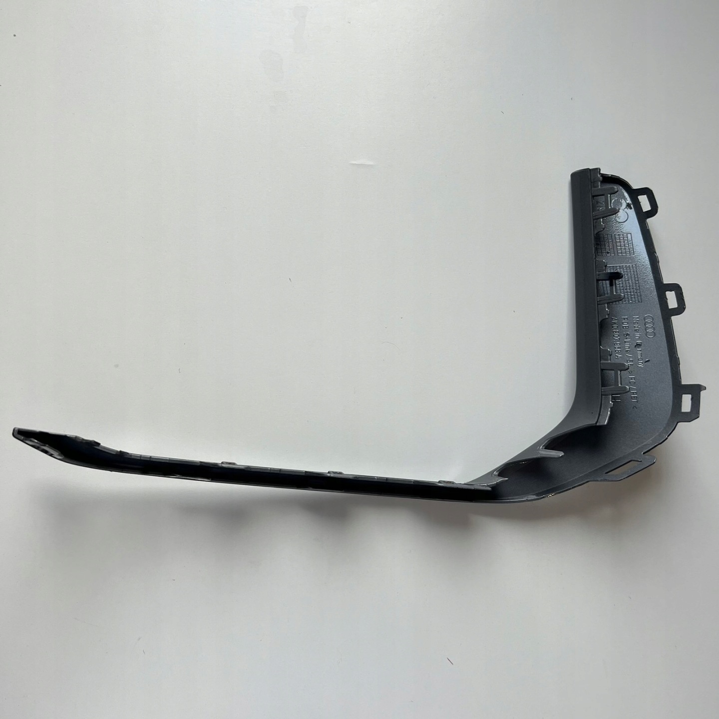 AUDI A6 C8 S-LINE 18-22 moulding W bumper right front 4K0807968A