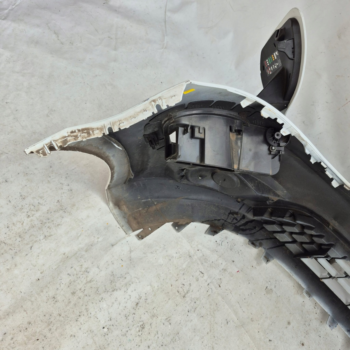 MERCEDES VITO W447 ELECTRIC bumper front front PDC A4478850825