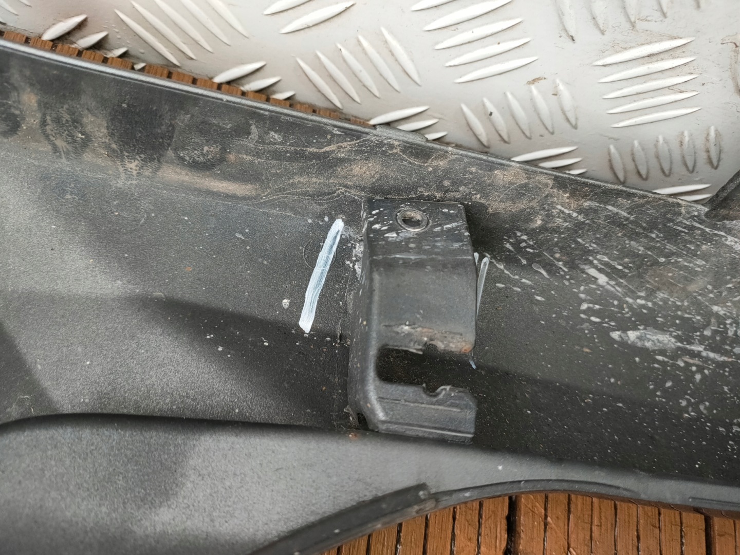 HONDA CIVIC X 17-21 HB moulding threshold left colour NH737M