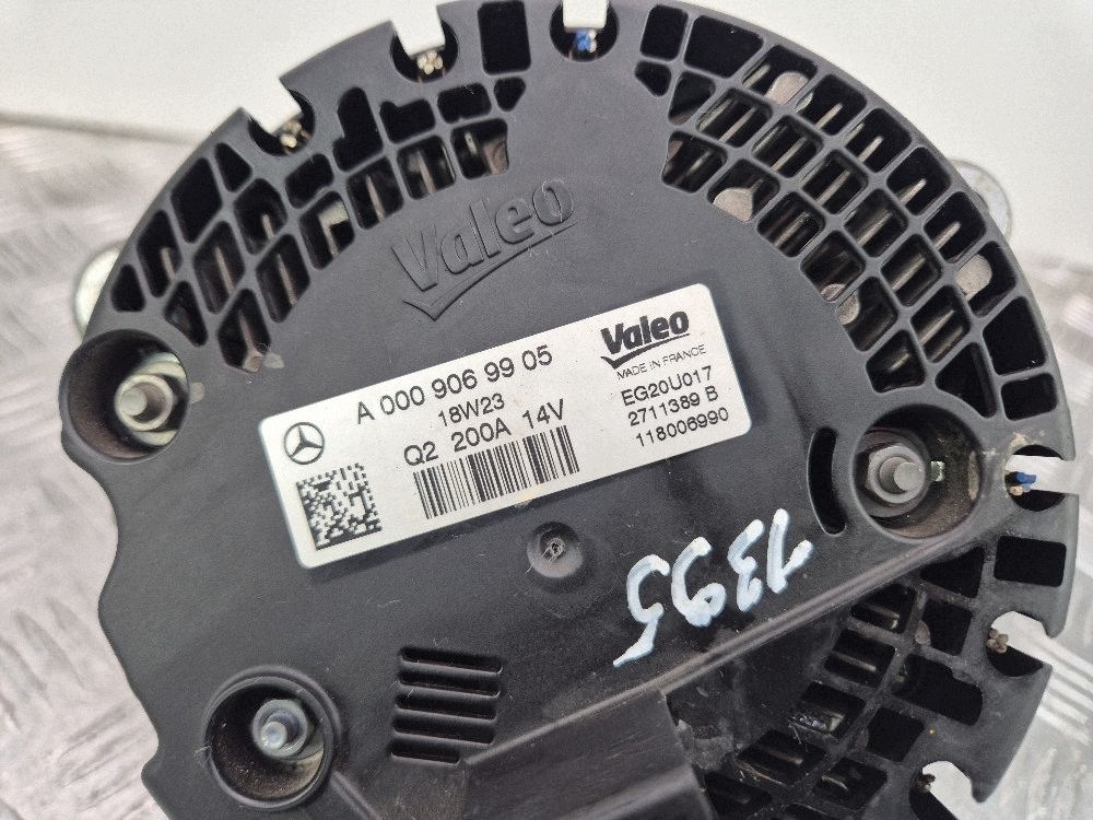 Mercedes C200 W205 alternator A0009069905 M264.920