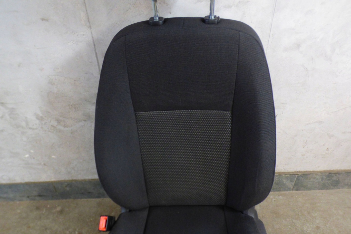 seat driver´s left EUROPA Ford Transit Connect II MK2