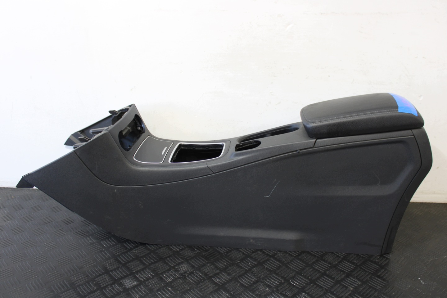 tunnel central armrest MERCEDES B-class W246 LIFT 1.5 CDI