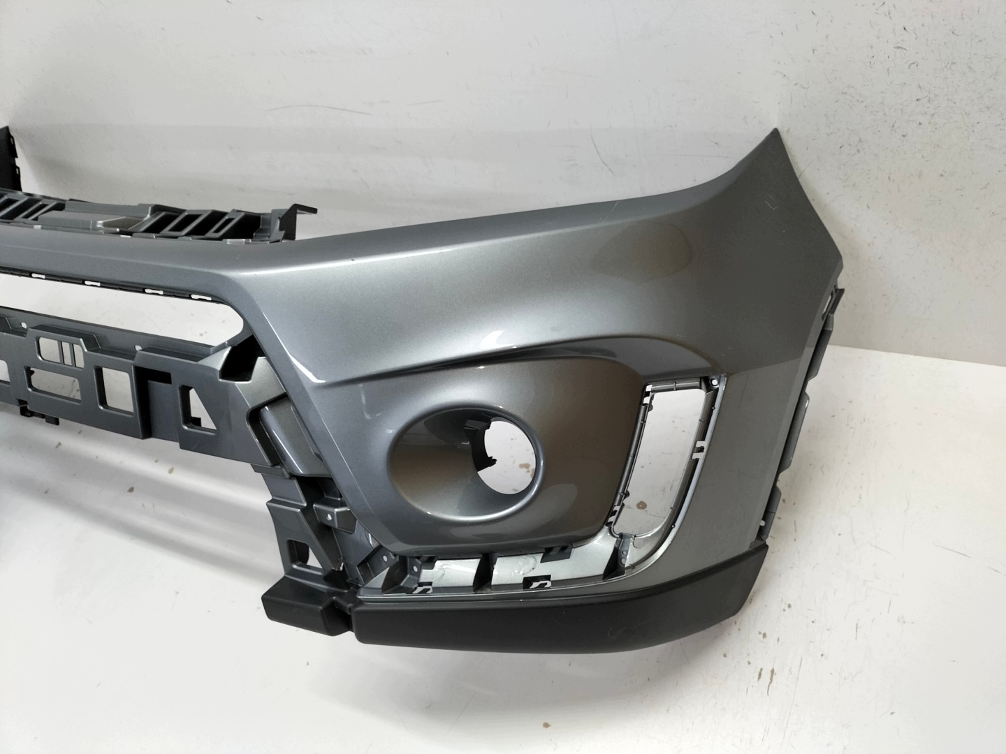 front bumper front SUZUKI VITARA III LIFT 18
