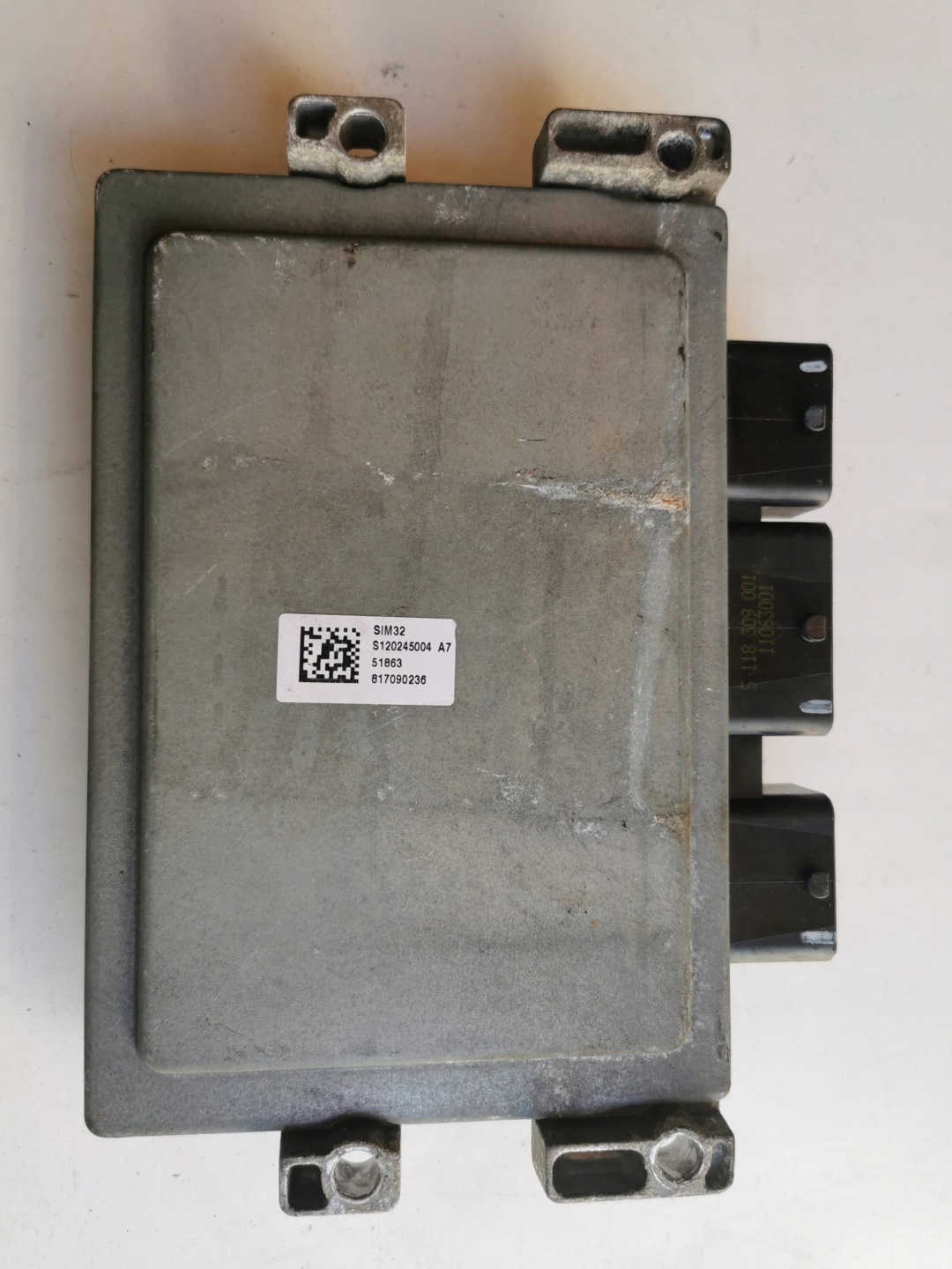 RENAULT ECU 8201076738 8200700600 S120202121 A KOM