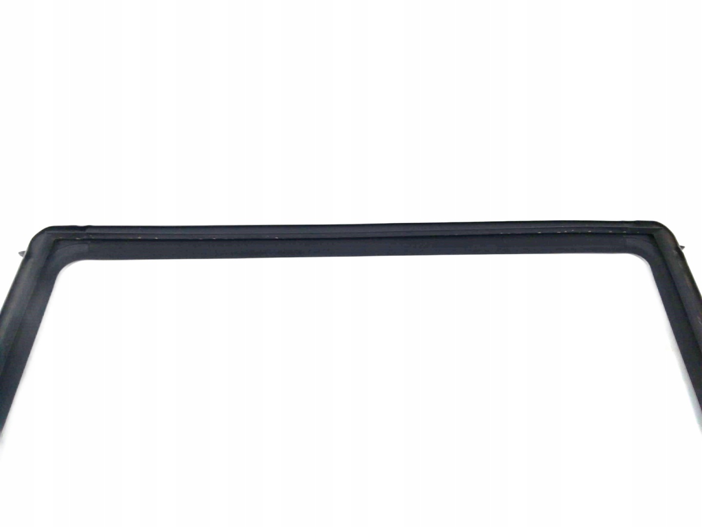 Chevrolet Silverado 1500 gasket windows right rear part 2019+