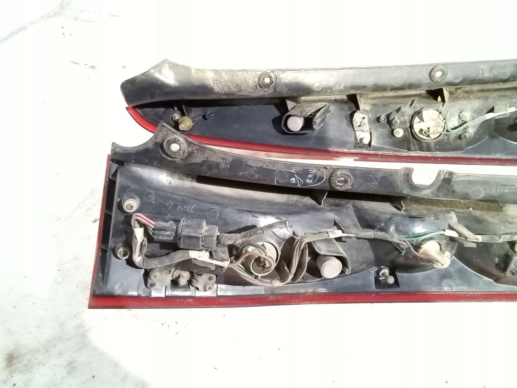 Mitsubishi Lancer VII 7 kombi lights rear. right and left