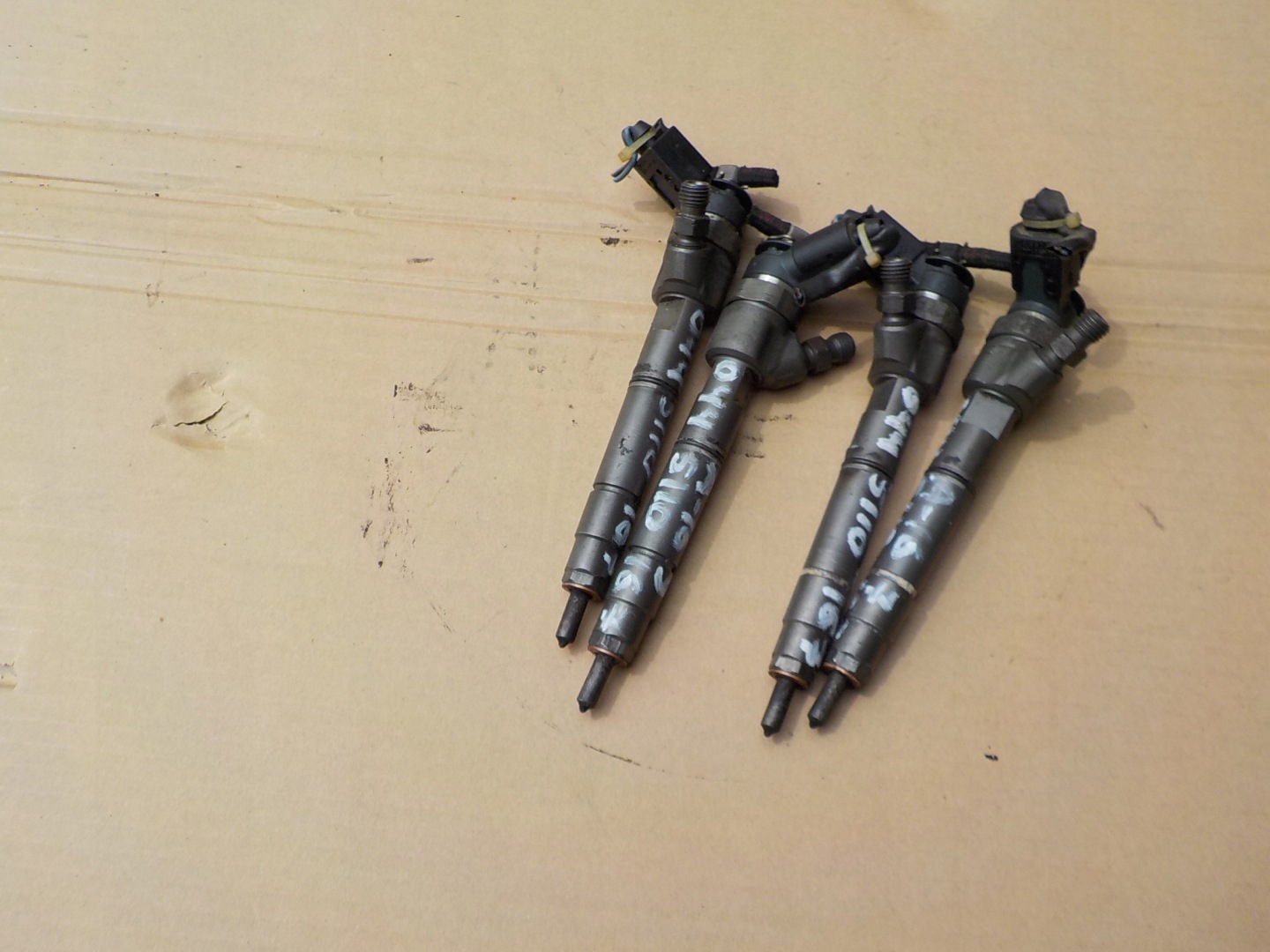 Einspritzdüse mercedes w169 2,0 cdi 0445110167