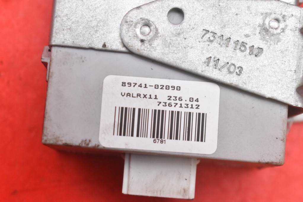 control unit module central of a lock 89741-82090 TOYOTA COROLLA E12 01-06